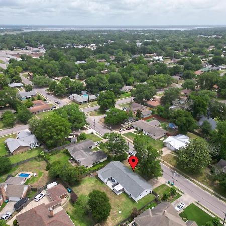 Ranch Home Gem 5Br Home Sleeps 12 With Game Room Gulfport Buitenkant foto