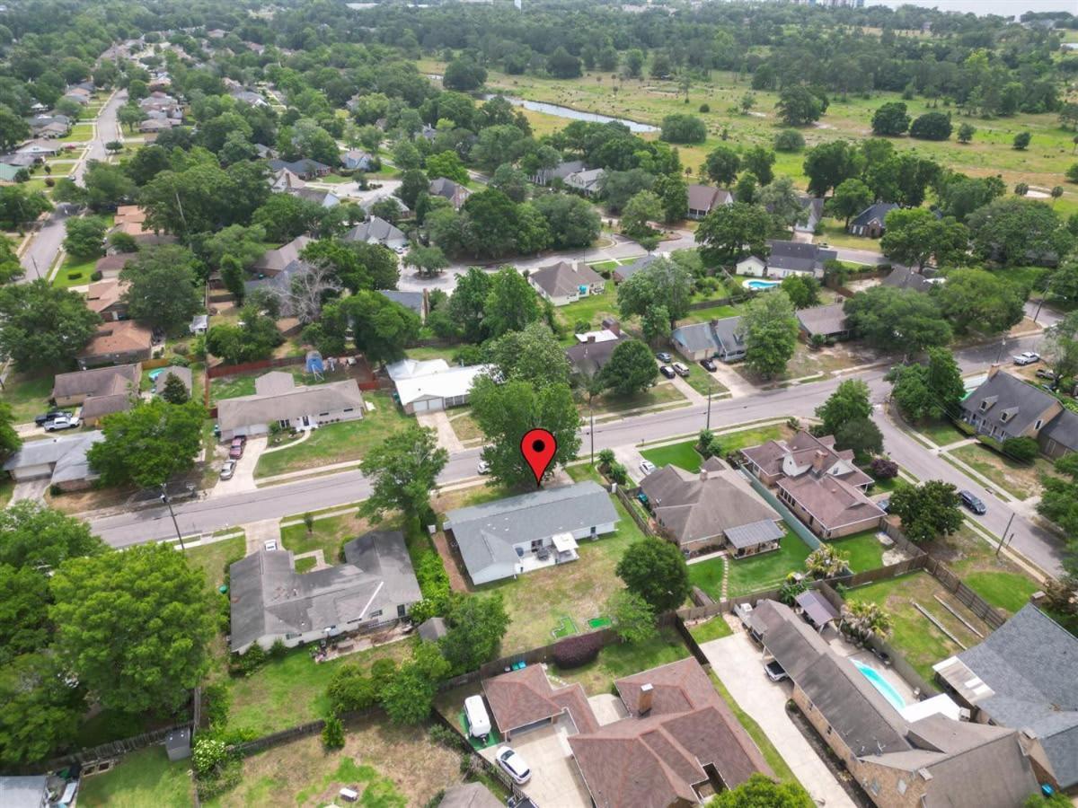 Ranch Home Gem 5Br Home Sleeps 12 With Game Room Gulfport Buitenkant foto